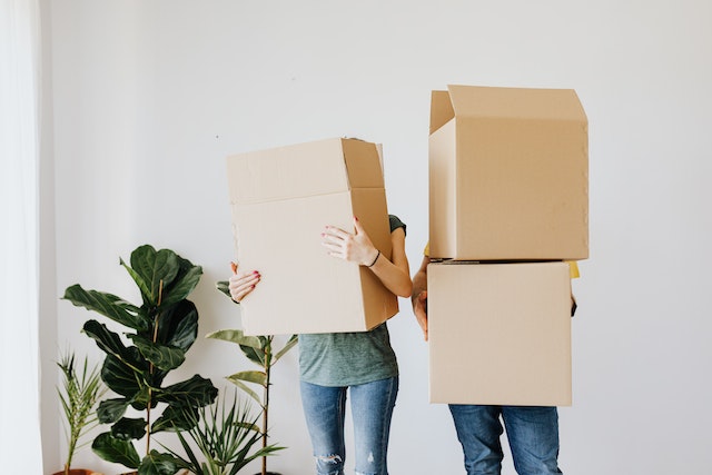 tenants moving boxes